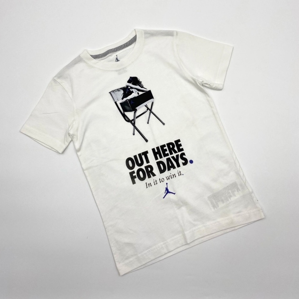 White Jordan Short Sleeve Tee Size Small